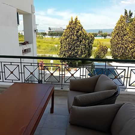 Villa Πολυτελησ Βιλα 8 - 10 Ατομων Στην Περιοχη Αεροδρομιου Θεσσαλονικησ Livadaki  Exterior foto