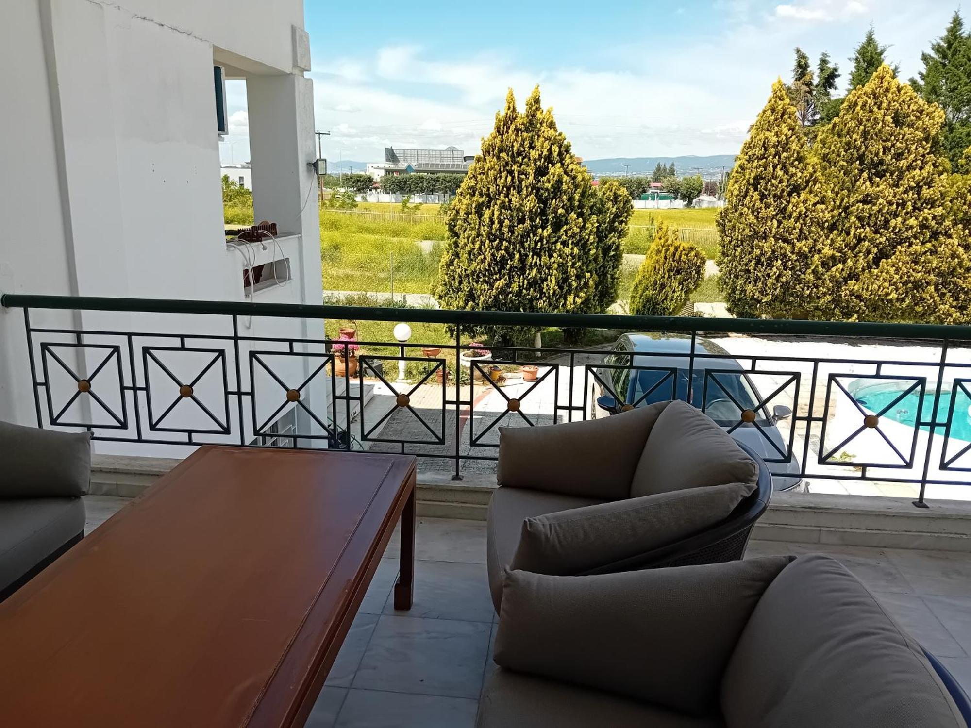 Villa Πολυτελησ Βιλα 8 - 10 Ατομων Στην Περιοχη Αεροδρομιου Θεσσαλονικησ Livadaki  Exterior foto
